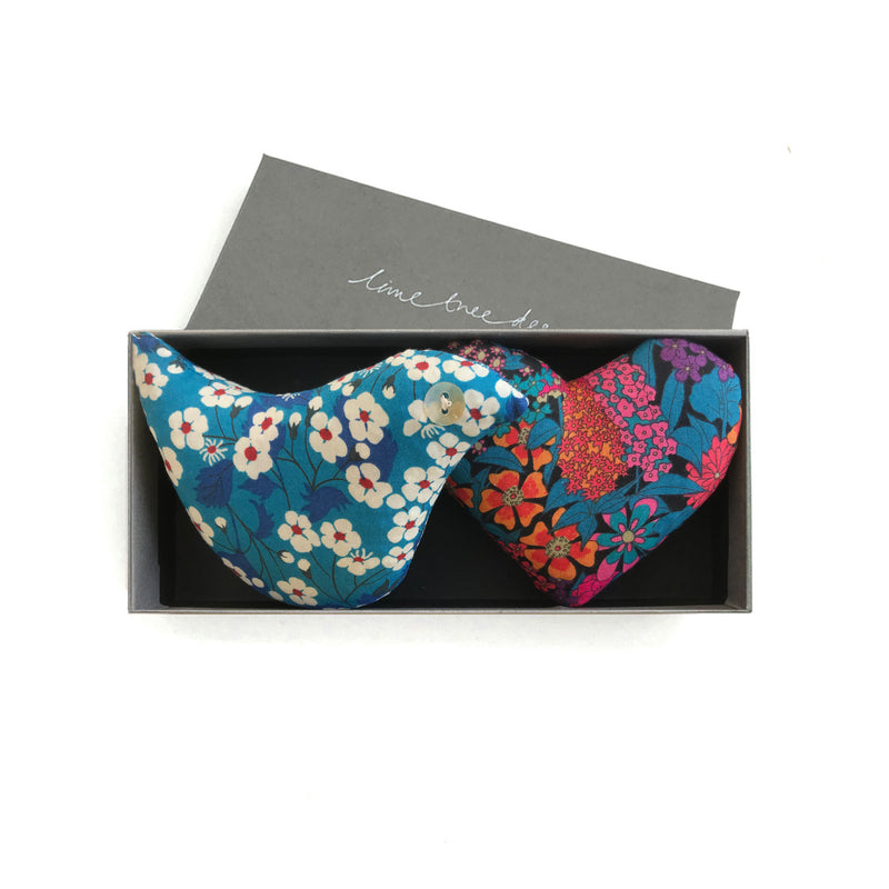 NEW Box of 1 Lavender Heart & 1 Lavender Bird - Peck &