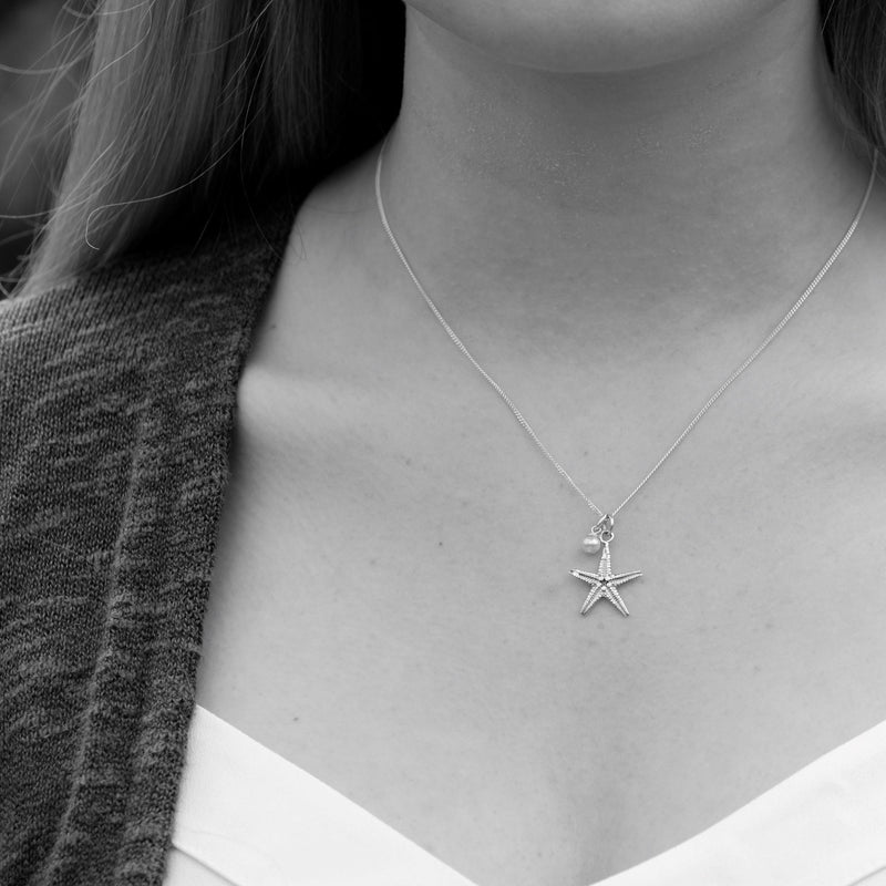 Starfish & Pearl Pendant Necklace