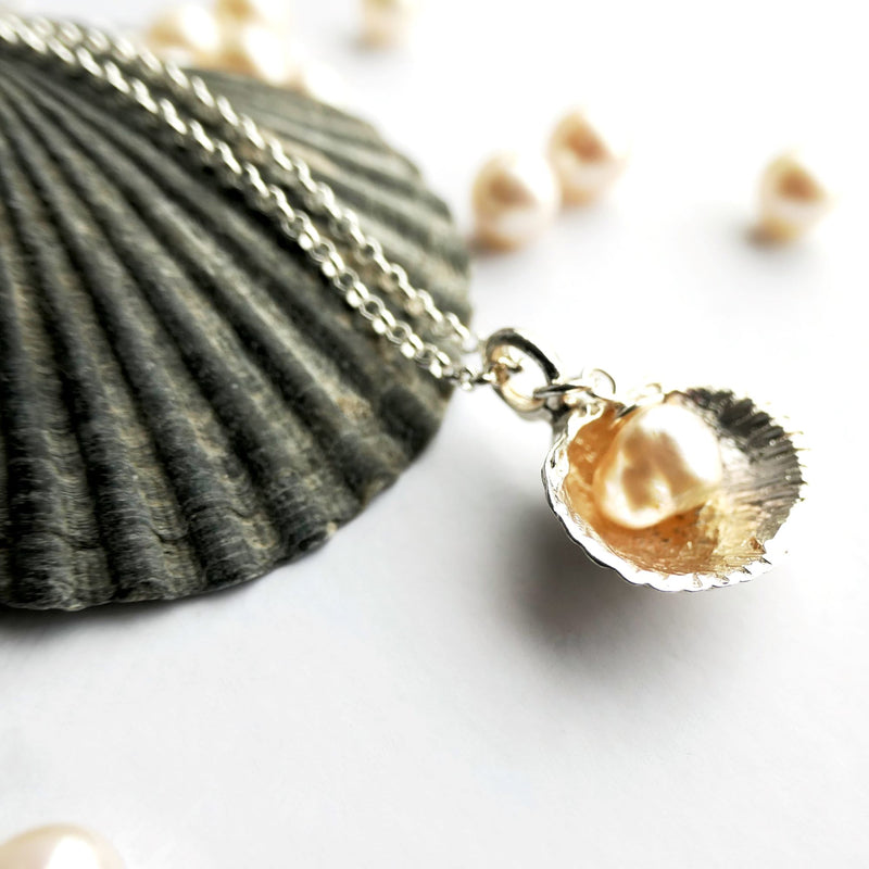 Silver Venus Shell Pendant with Baroque Pearl
