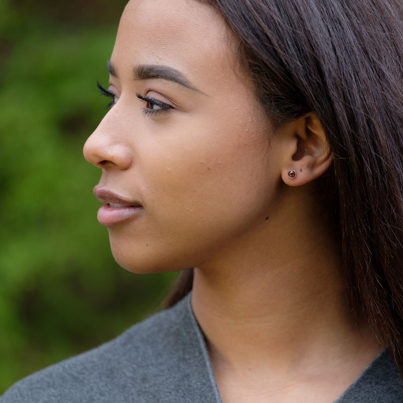 Birthstone Stud Earrings January: Garnet & Silver