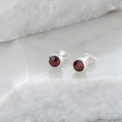Birthstone Stud Earrings January: Garnet & Silver