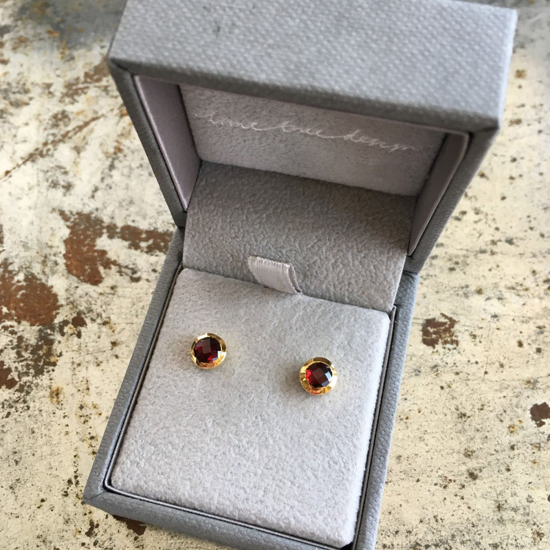 Birthstone Stud Earrings January: Garnet & Gold Vermeil