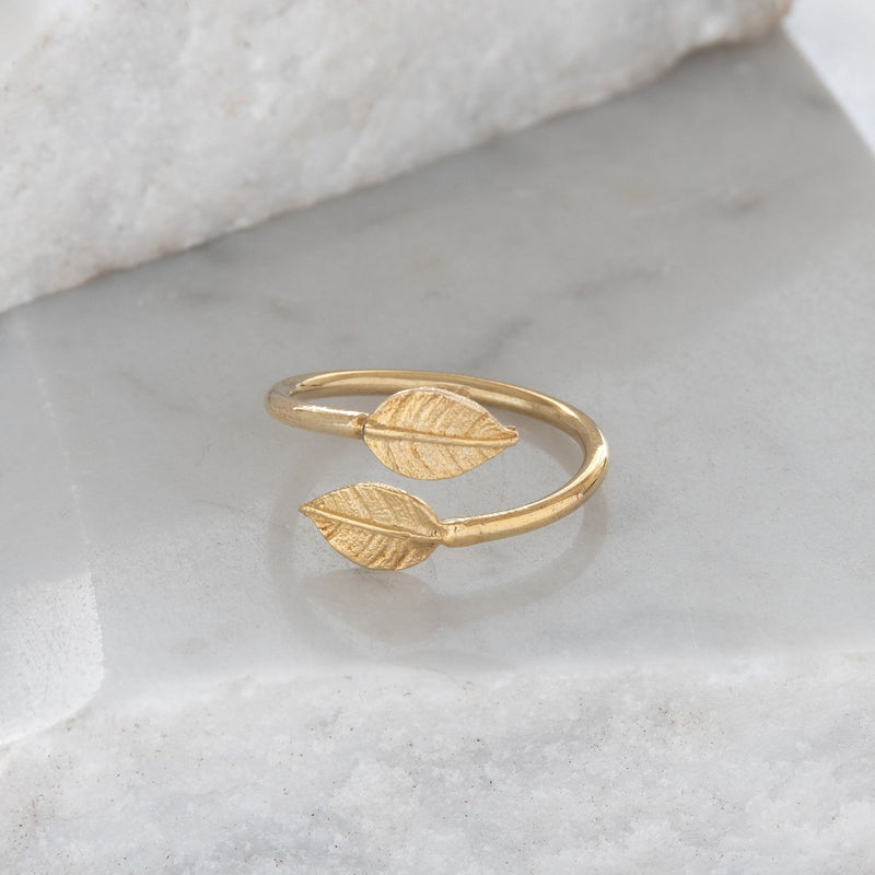 Adjustable Double Leaf Charm Ring in Gold Vermeil